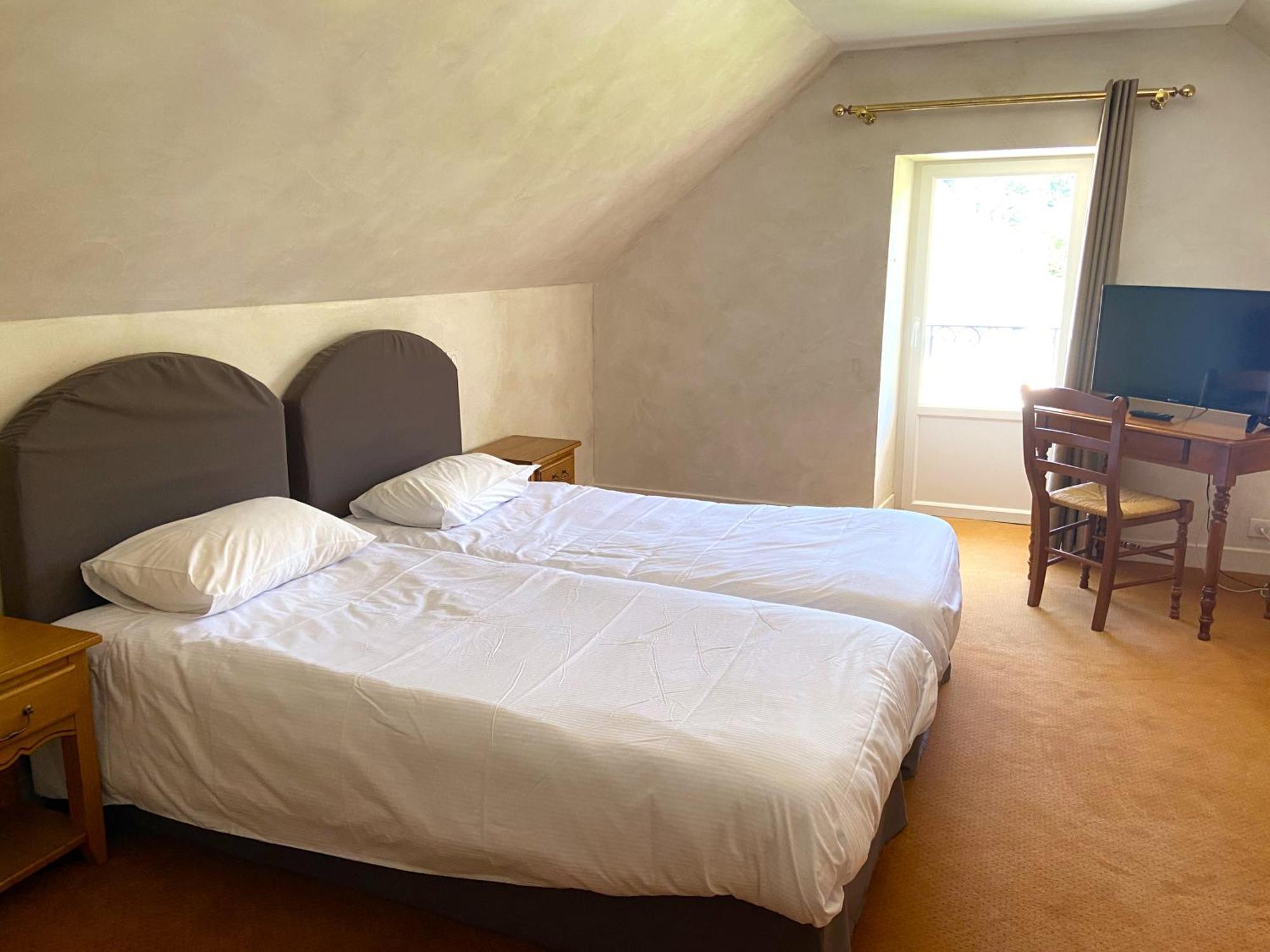 Hotel Beausejour Vic-sur-Cère Pokoj fotografie